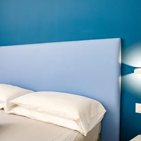 V10 - Vanvitelli 10 Гостевой дом