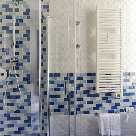 Гостевой дом V10 - Vanvitelli 10 Неаполь