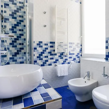 V10 - Vanvitelli 10 Гостевой дом Неаполь