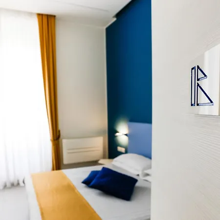 Гостевой дом V10 - Vanvitelli 10