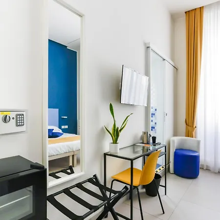 V10 - Vanvitelli 10 Гостевой дом Неаполь