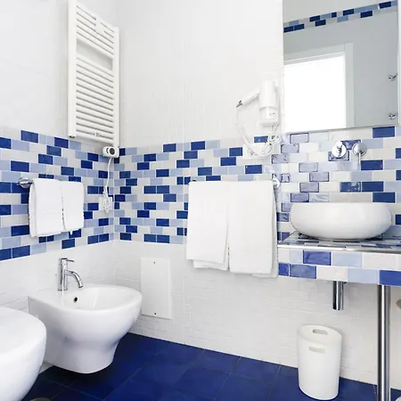 V10 - Vanvitelli 10 4*