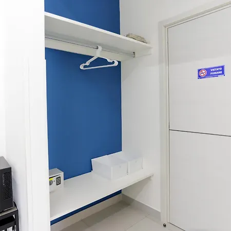 Гостевой дом V10 - Vanvitelli 10 Неаполь