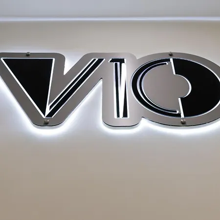 V10 - Vanvitelli 10 Неаполь