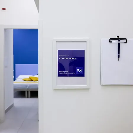 V10 - Vanvitelli 10 4* Неаполь